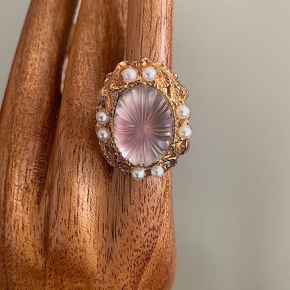 Vintage Jewelry - 3/$25 ⭐️ Ornate Pink Stone Gold Tone Cocktail Ring Adjustable Size Vintage
